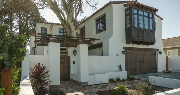 Spanish Revival, street view